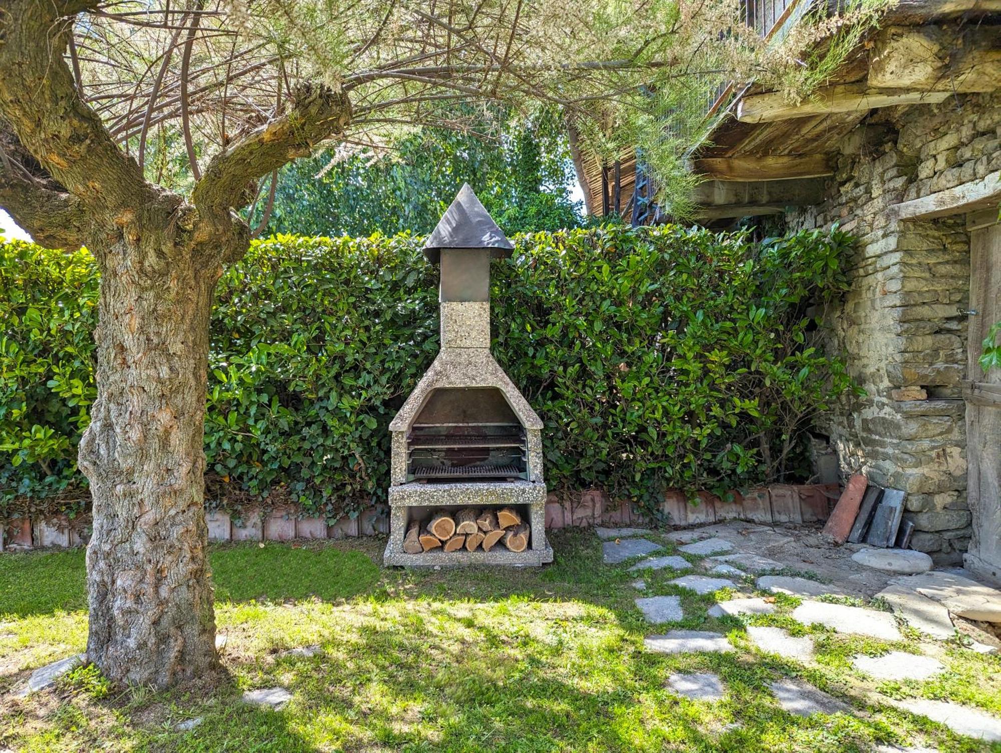 הוילה Farigliano Casa Felice מראה חיצוני תמונה
